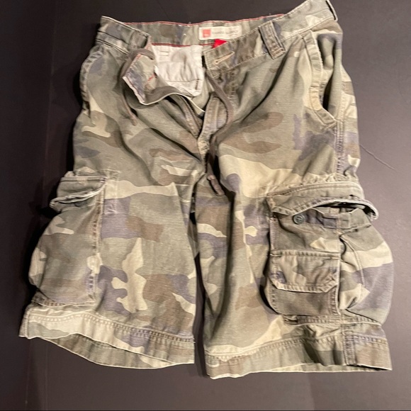 Vintage Mossimo Camouflage Cargo Shorts 